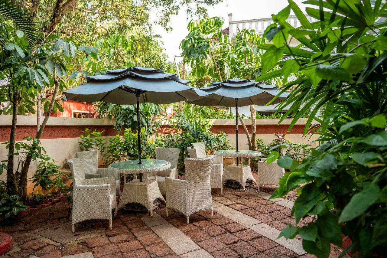Coco Goa Hotel Arpora Eksteriør billede